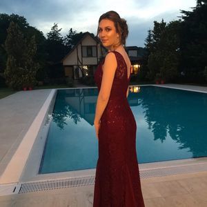 Meet your Posher, Ayse